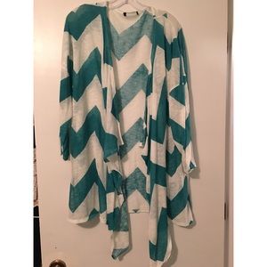 Maurices Chevron Cardigan Size 3 or 24